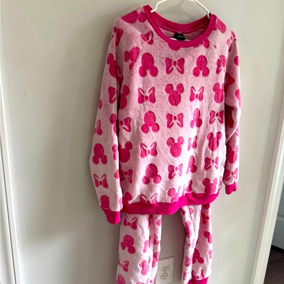 Disney Minnie Mouse Pink Pajama Set woman’s szS - Picture 2 of 10